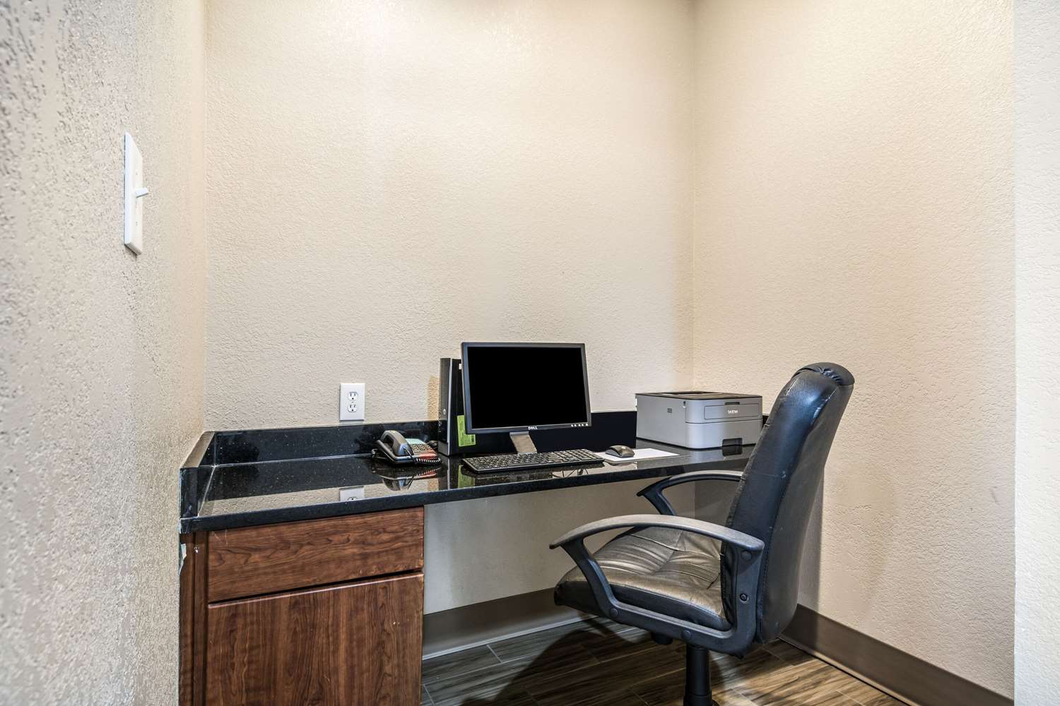 Sleep Inn Suites At Kennesaw State University 26/29