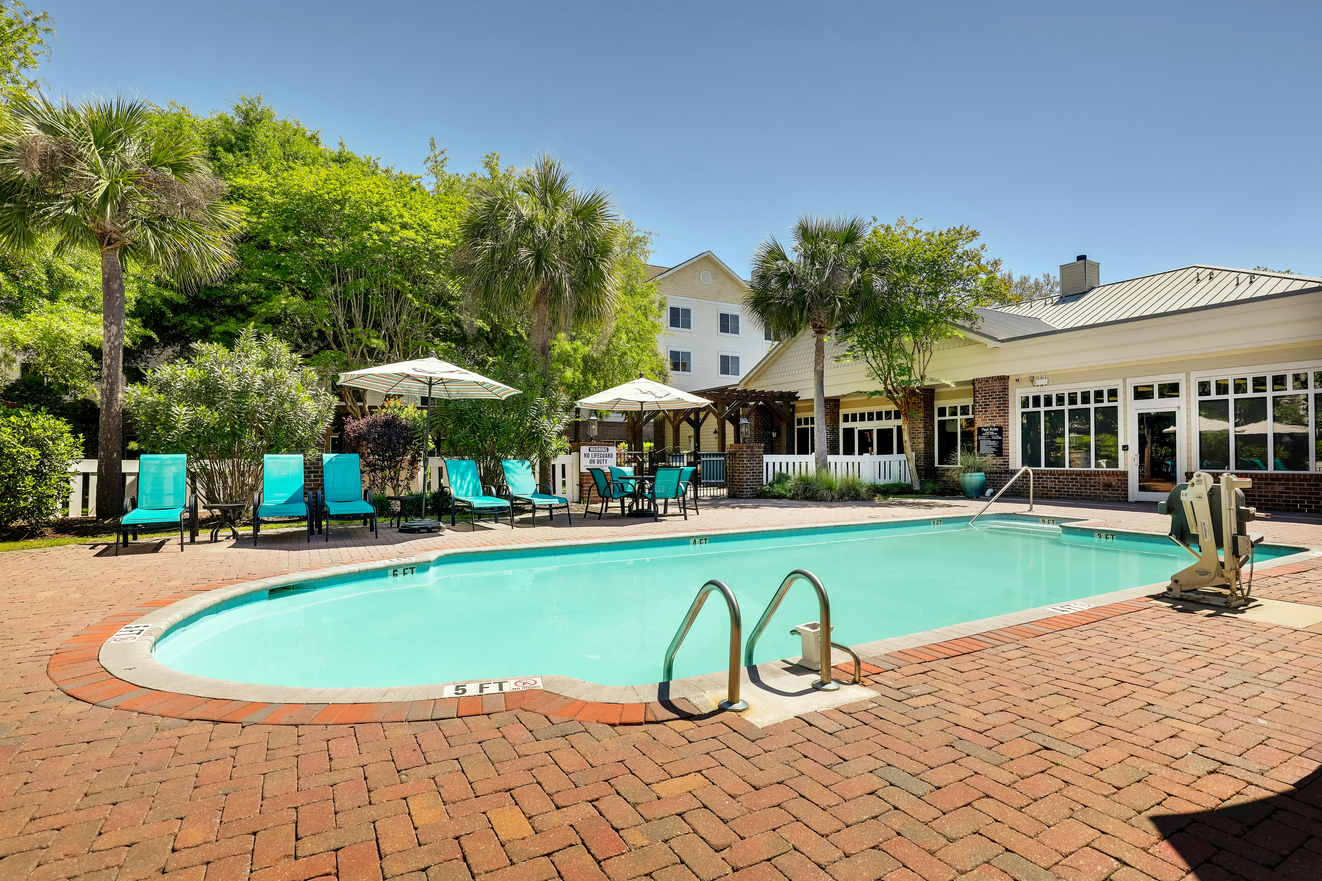 Homewood Suites By Hilton Charleston Mt Pleasant 50/54