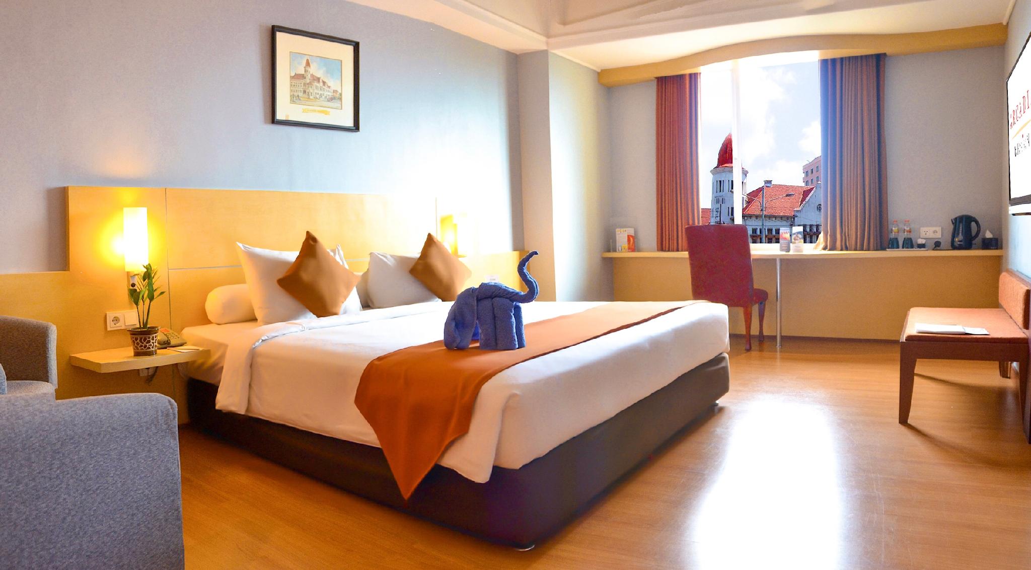 Junior, Double Bed