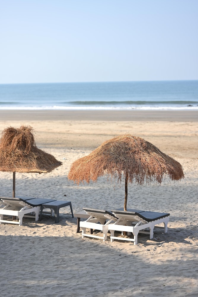 The Regalia Luxury Resort 40/50