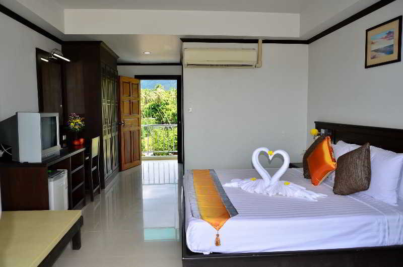 SUPERIOR ROOM