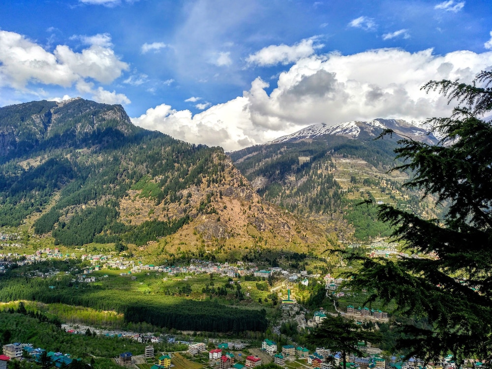 Devdhar Hilltop Cottages 17/31