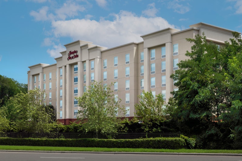 Hampton Inn Suites Durham North I85 4/53
