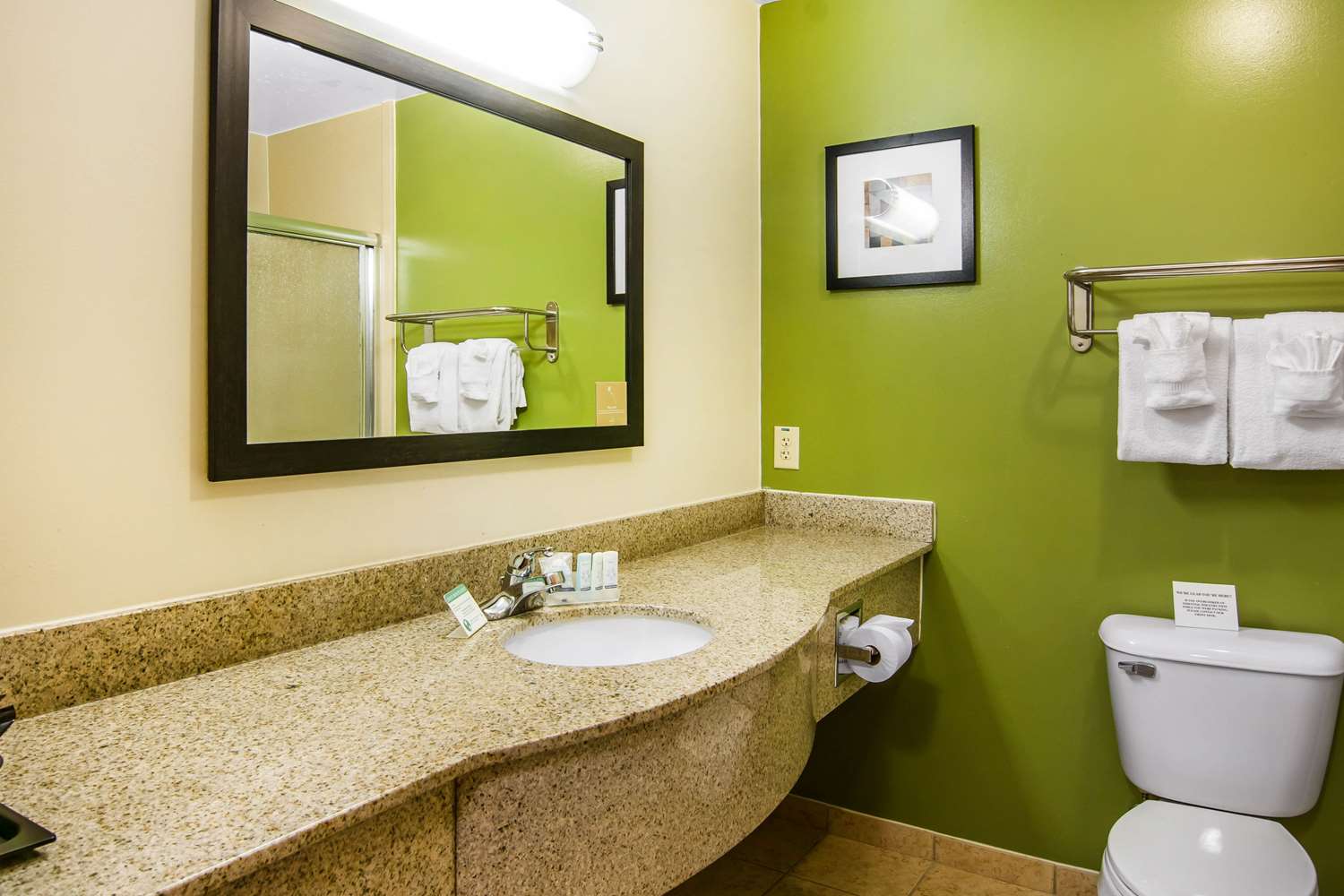 Sleep Inn & Suites Marshall - University Area 18/18