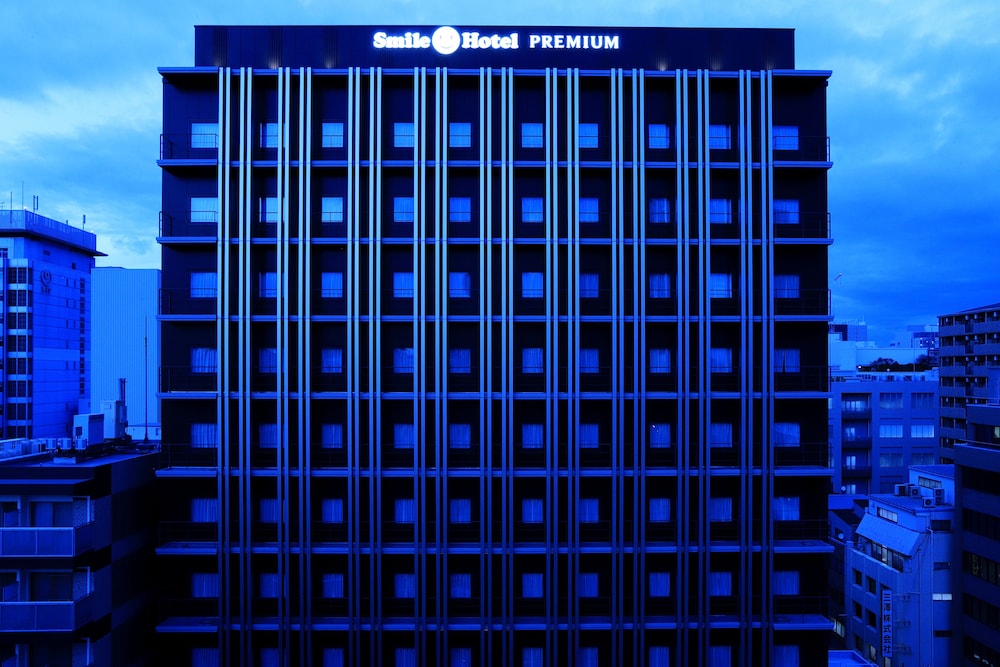 Smile Hotel Premium Osaka Hommachi in OSAKA