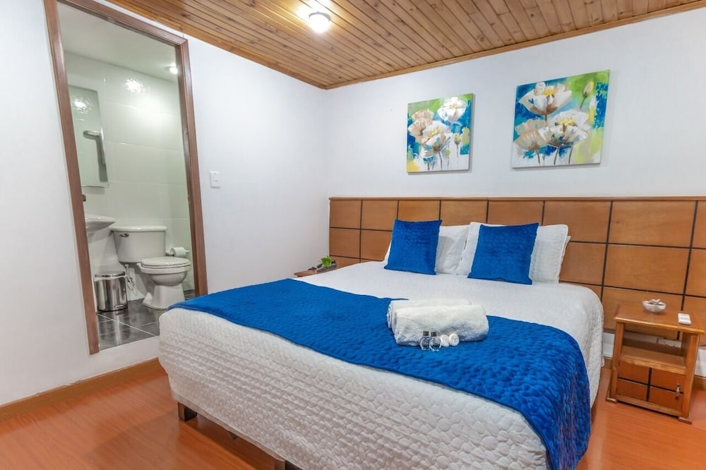 TRADITIONAL, DOUBLE BED
