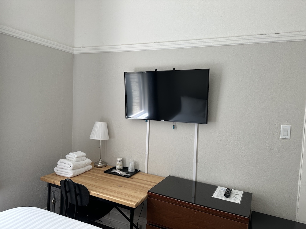 Hotel Ikon 45/52