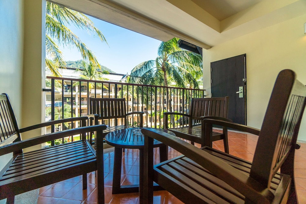 Radisson Resort and Suites Phuket 53/72