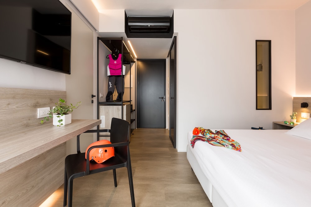 Goti Hotel 34/76