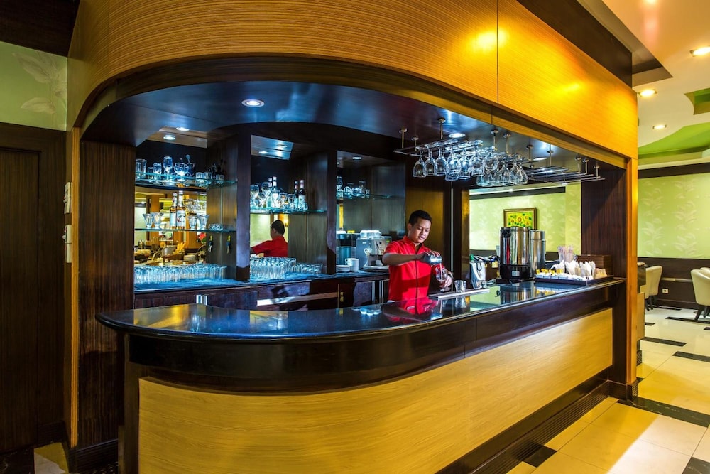 Orchardz Jayakarta Hotel 12/73