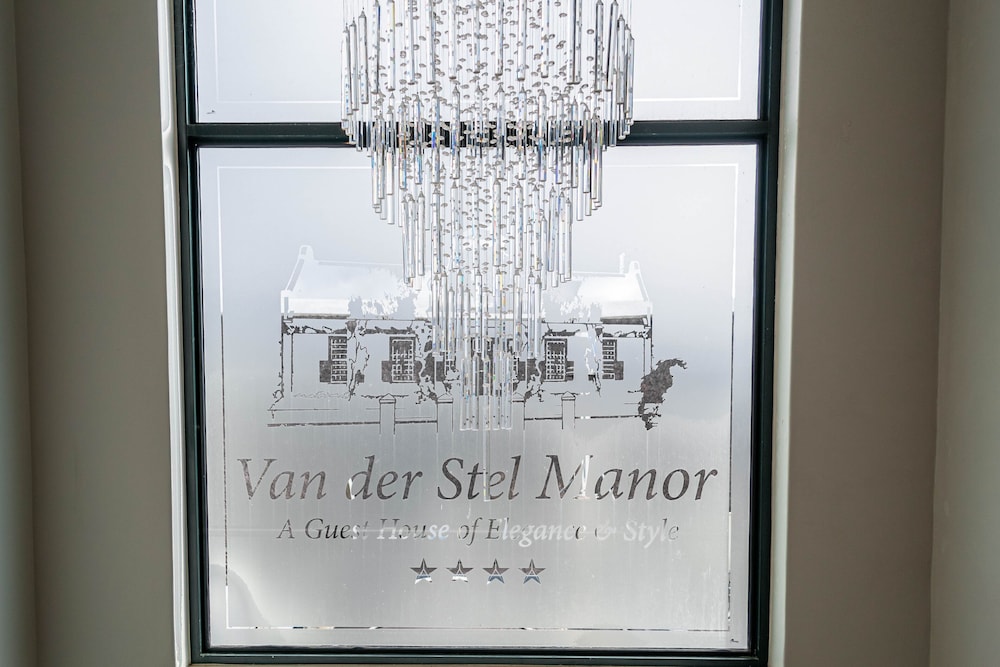 Van Der Stel Manor 16/50