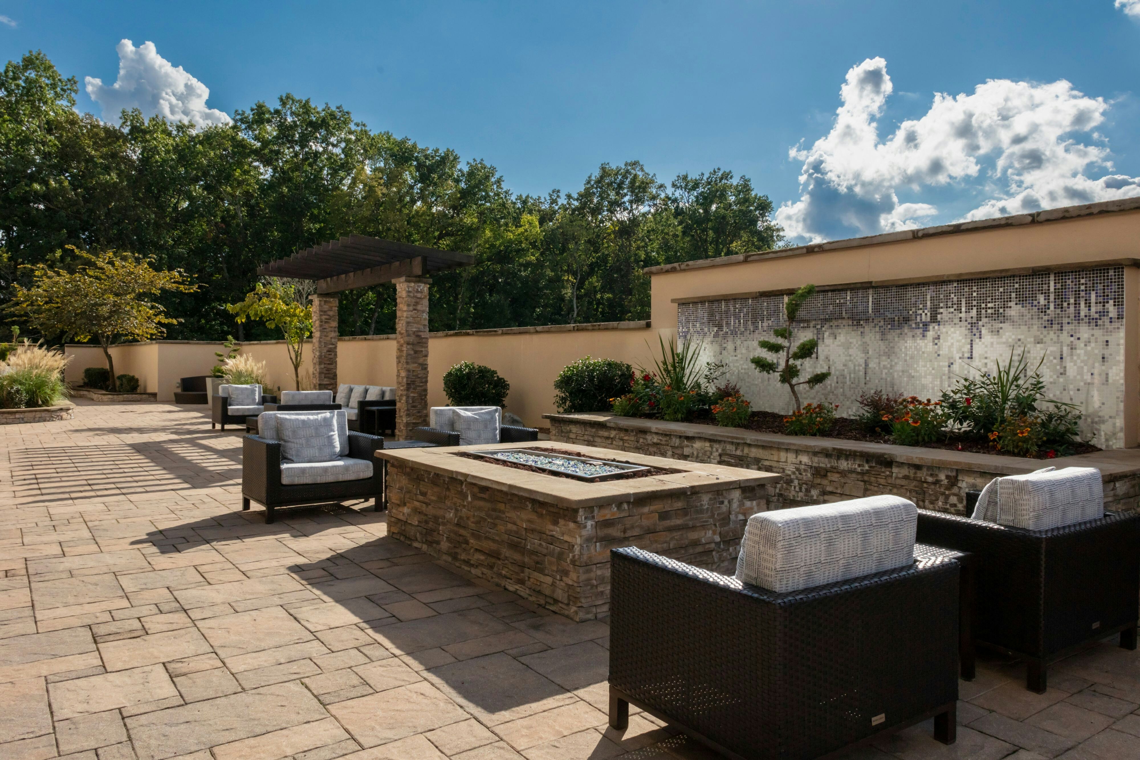 COURTYARD NASHVILLE MOUNT JULIET 24/24