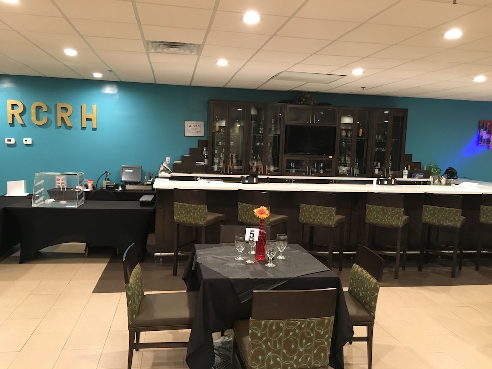 Ramada Plaza Charlotte Airport Hotel and Conference Center 25/30