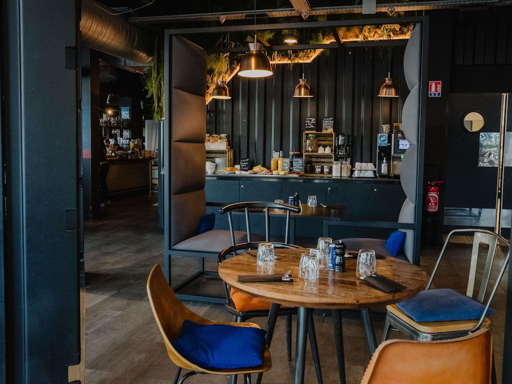 Mercure Le Havre Centre Bassin Du Commerce 50/68