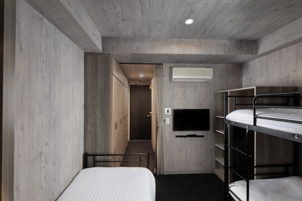 Midtown Niseko 34/42