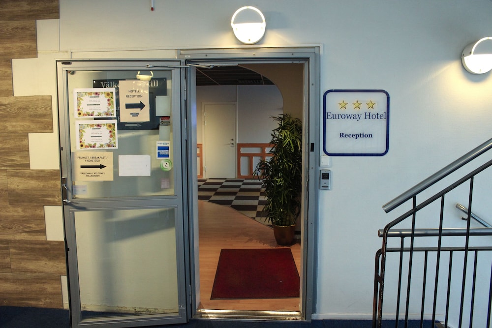 Euroway Hotel 39/50
