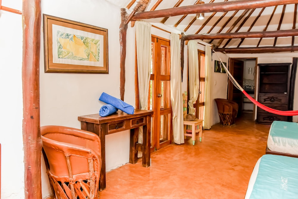 Hotel Zomay Holbox 66/91