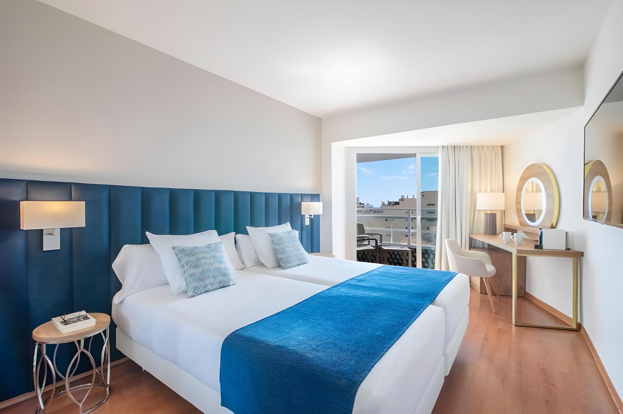 Superior, King Bed