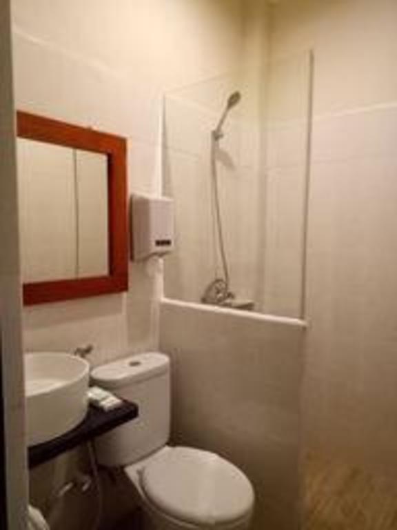 KABANA HOTEL 27/29