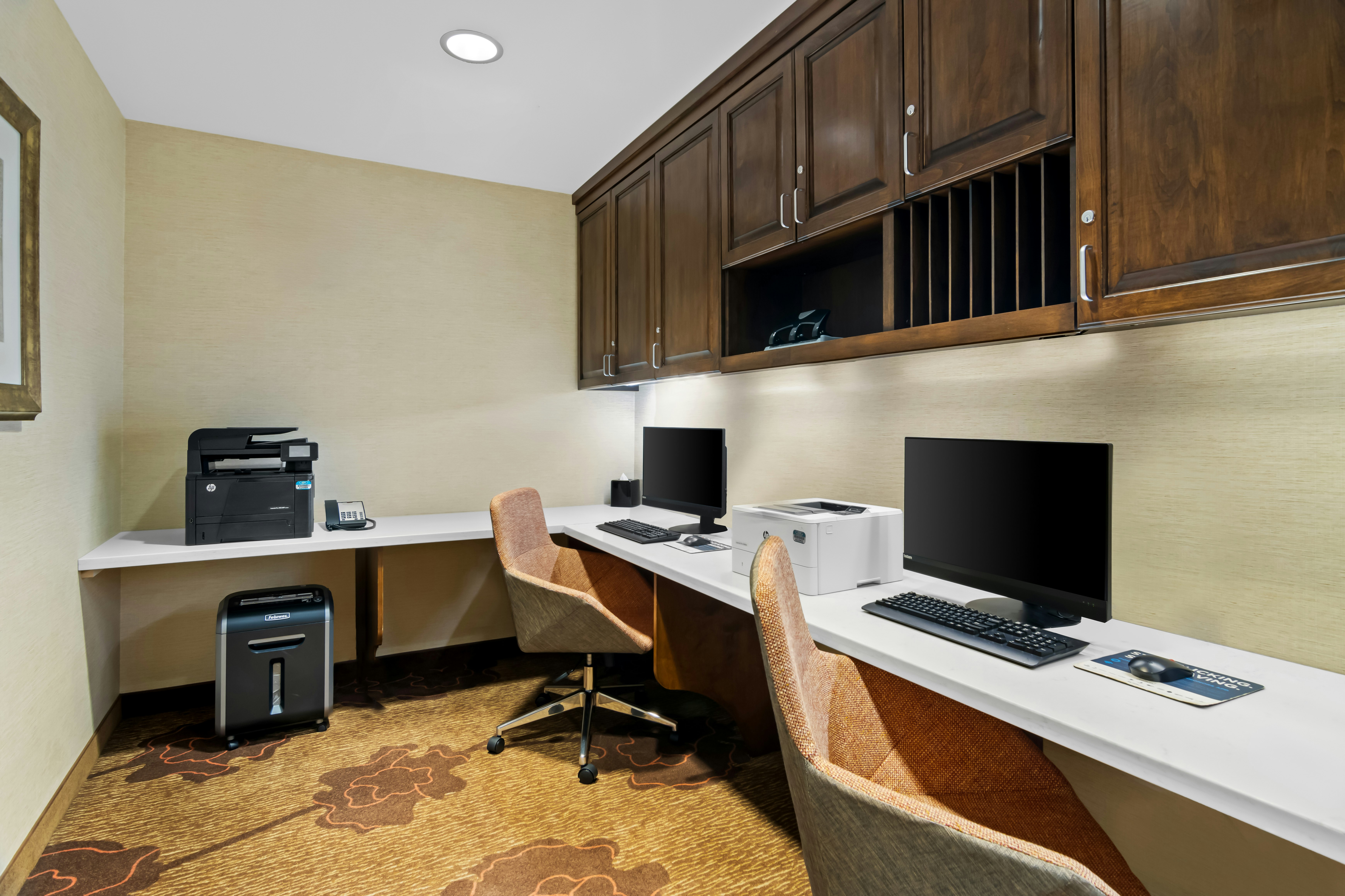 Hilton Garden Inn Chicago Downtown Riverwalk 37/43