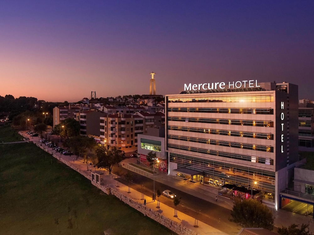Mercure Lisboa Almada 6/50
