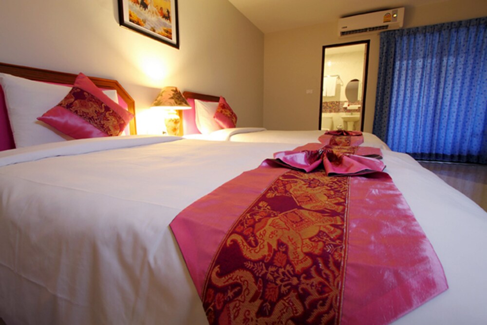 Phuket Airport Inn 16/52