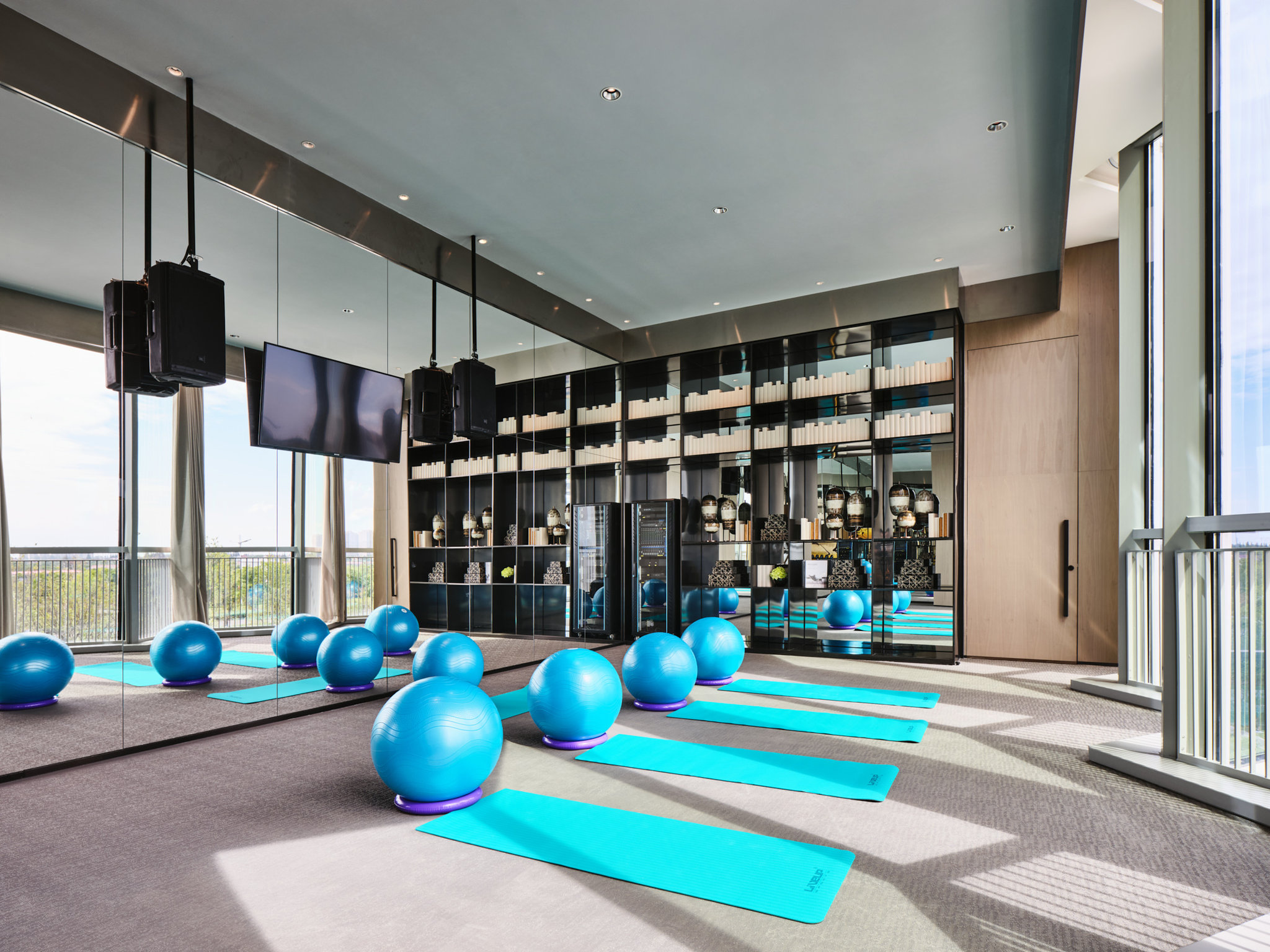 Crowne Plaza Qidong 66/74