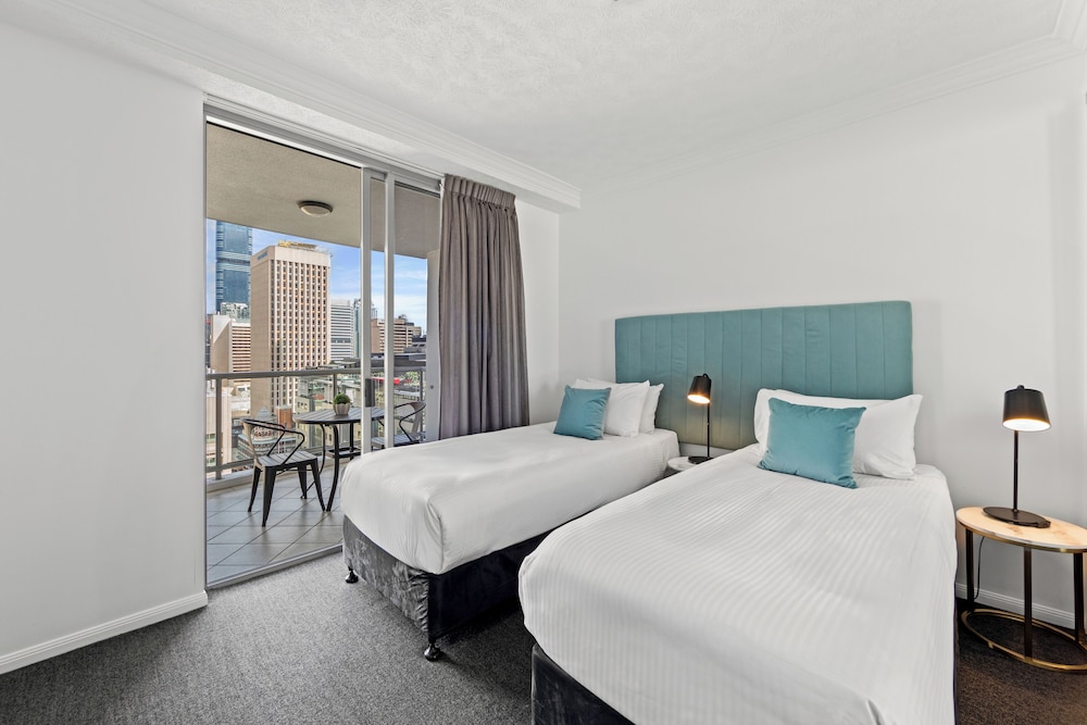 CLLIX Brisbane Central Apartments 16/50
