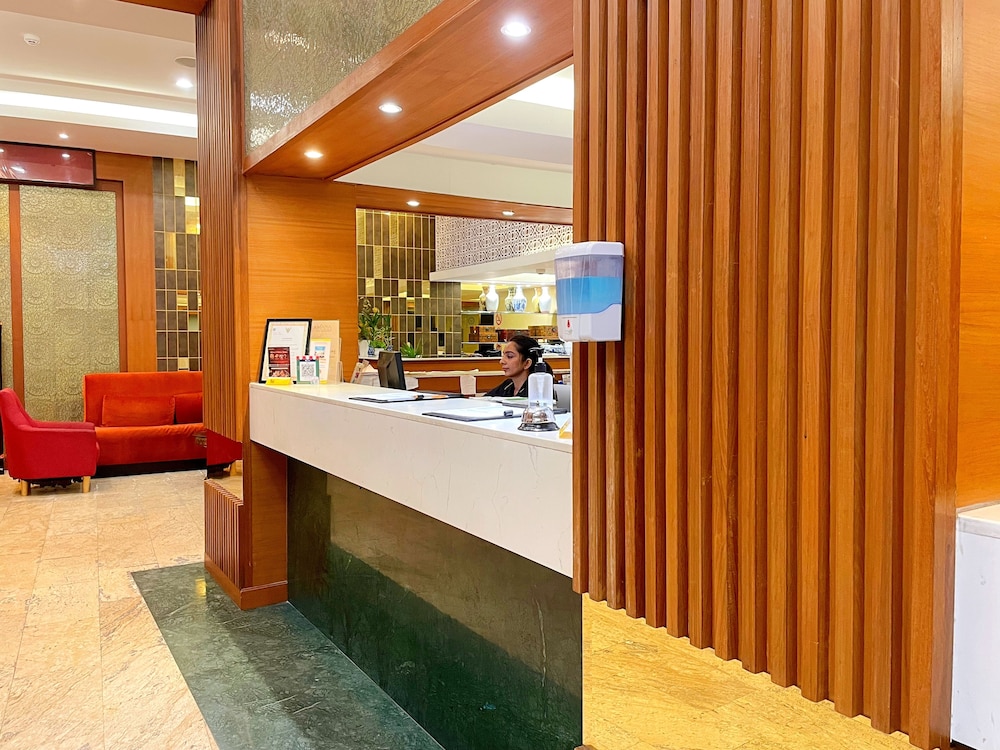 Arawana Regency Park Sukhumvit Ex Aspira Grand Regency Sukhumvit 14/73