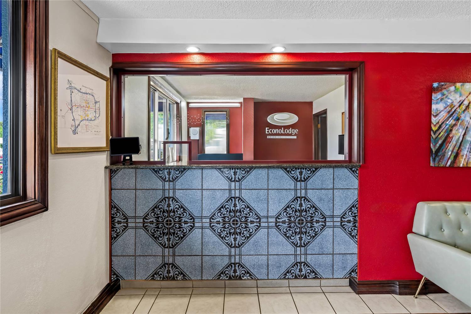 Econo Lodge Charlotte Airport Area 4/26