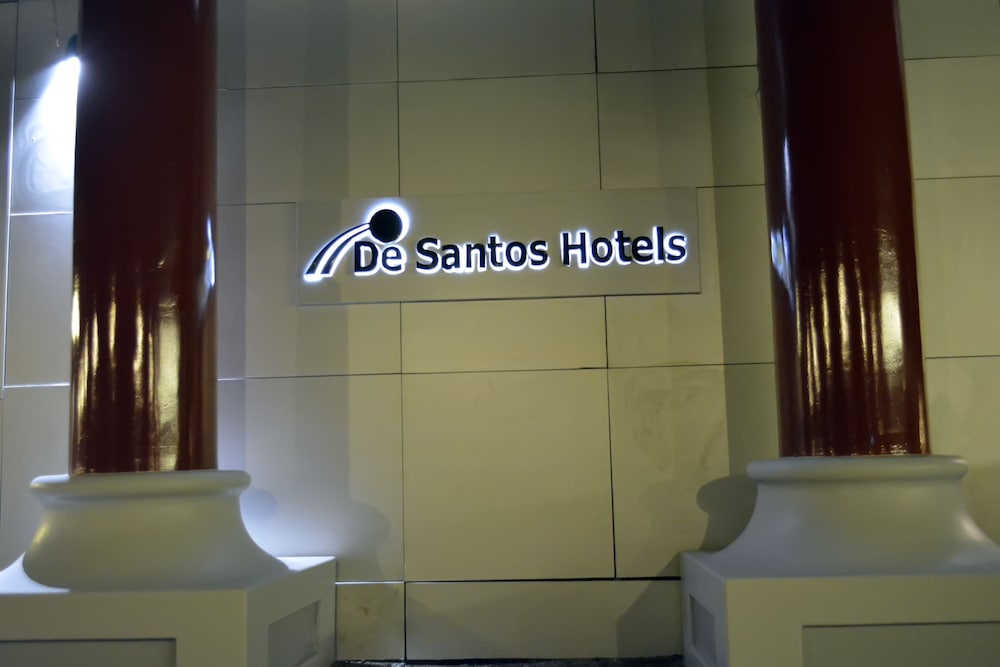 De Santos Hotel Awka 13/32