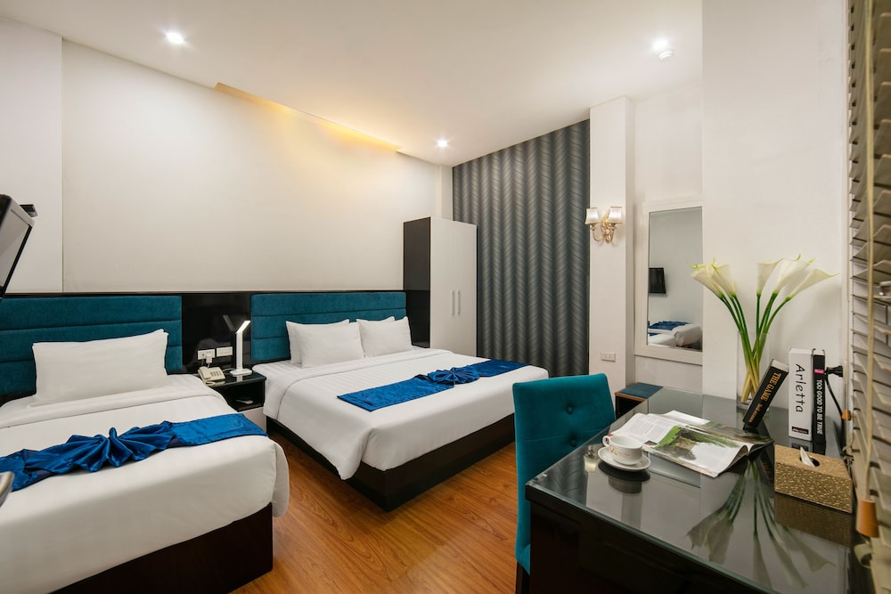 Diamond Legend Hotel 32/65