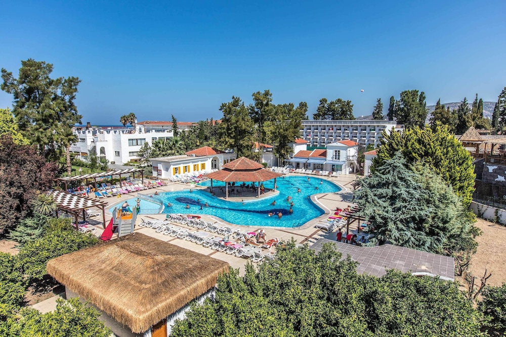 Atlantique Holiday Club 50/66