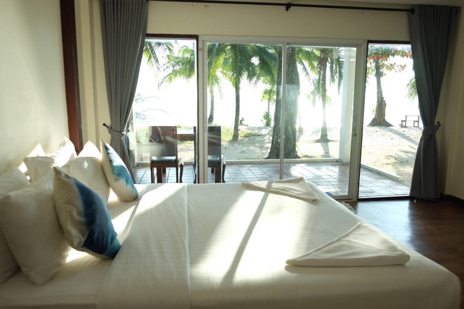 Standard, Beach Front, Ground Floor