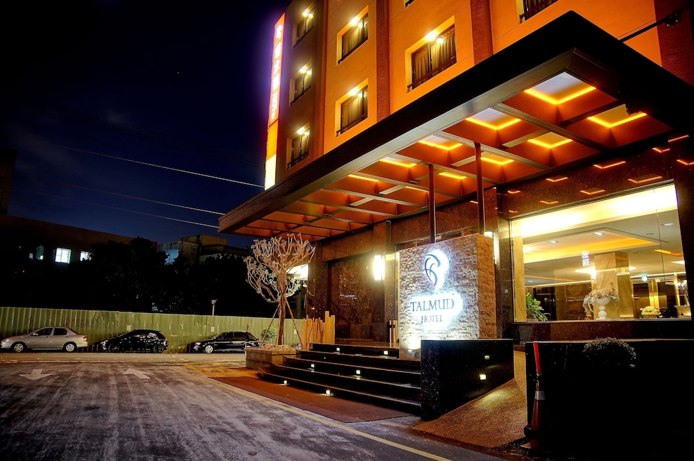 Talmud Hotel Taichung 66/70