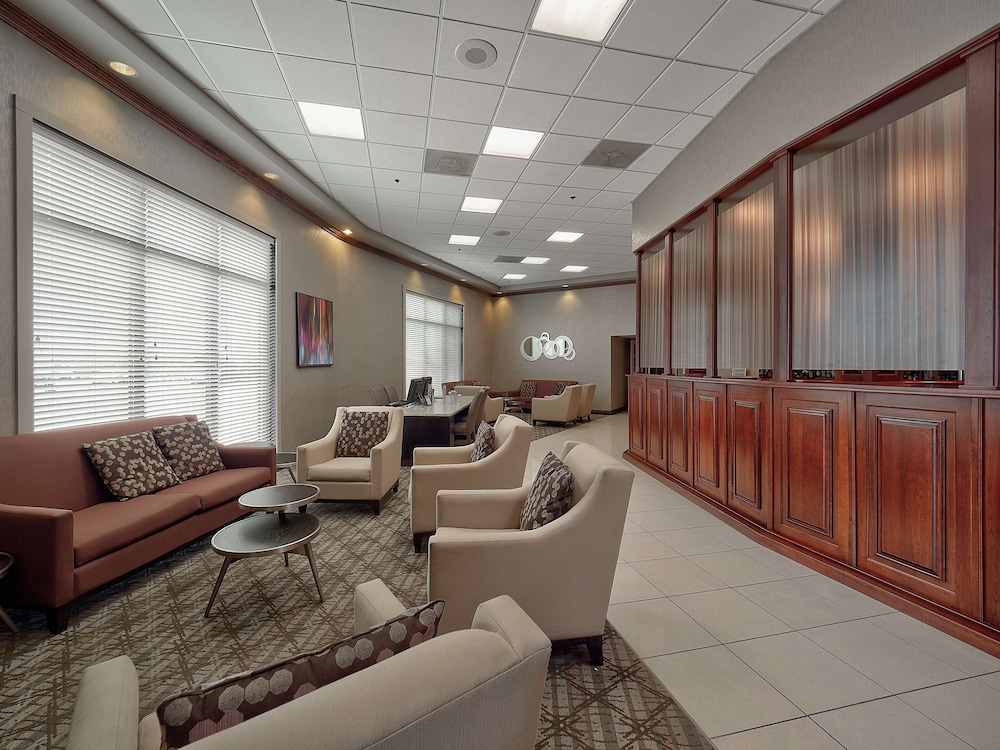 Doubletree By Hilton Bloomington 51/76