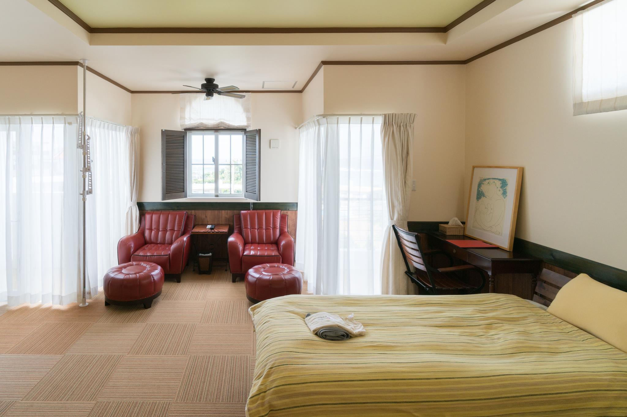 Executive, Twin Beds