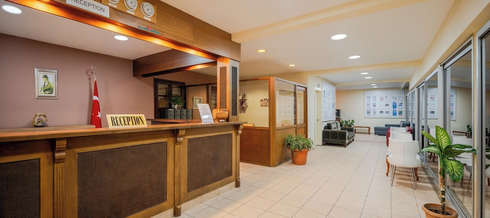 Ozlem Garden Hotel 8/62