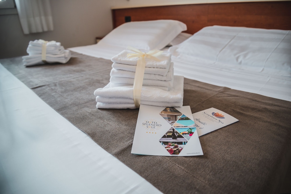 Hotel Splendid Sole 27/68