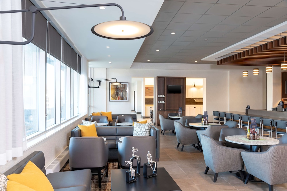 Hyatt Place Detroit/Royal Oak 44/62