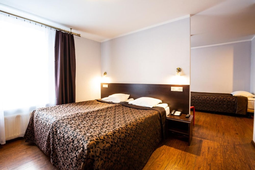 Primo Hotel 14/69