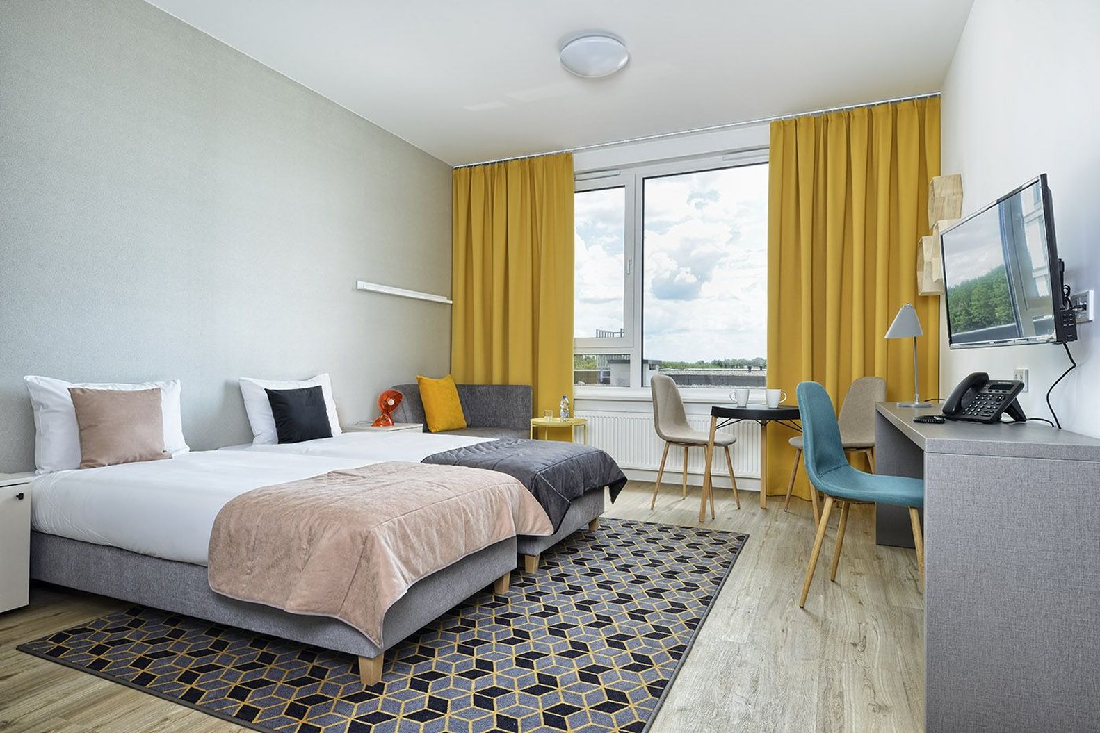 STANDARD, TWIN BEDS