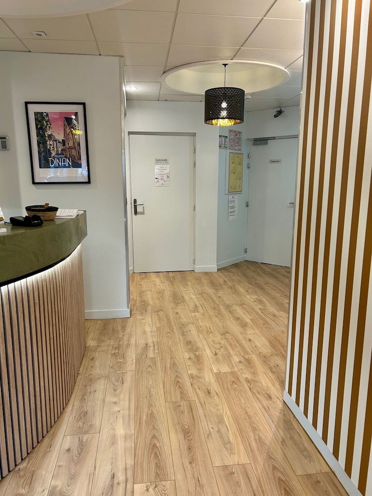 Citotel Le Challonge 10/44