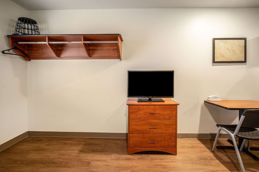 WoodSpring Suites Corpus Christi 17/26