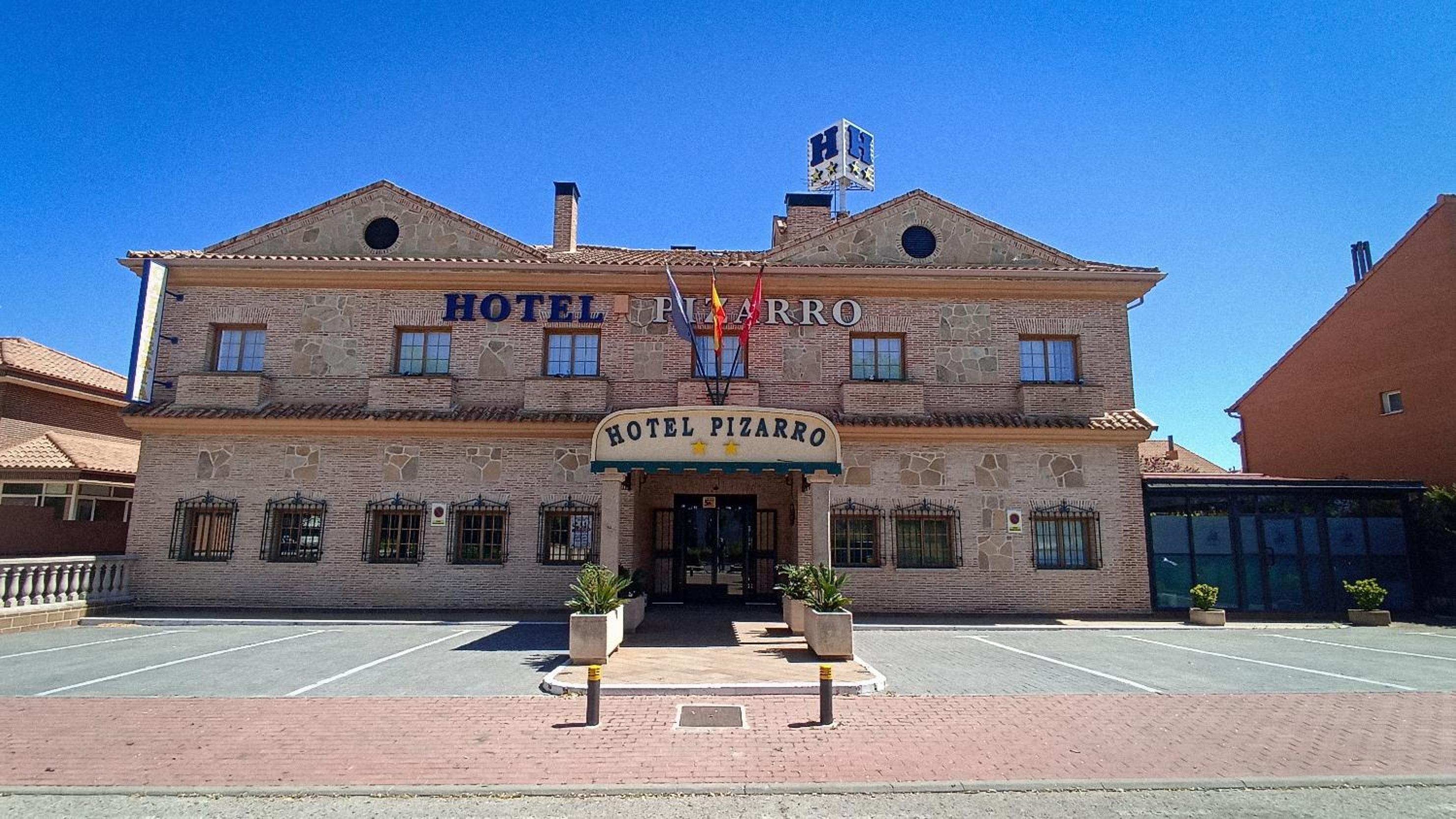 Hotel Pizarro 5/52
