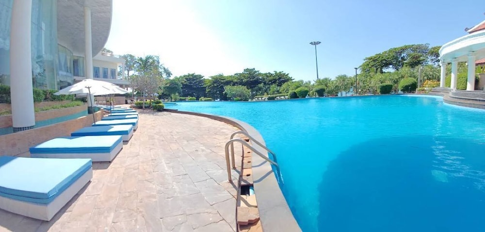 Adriatic Palace Pattaya 23/38