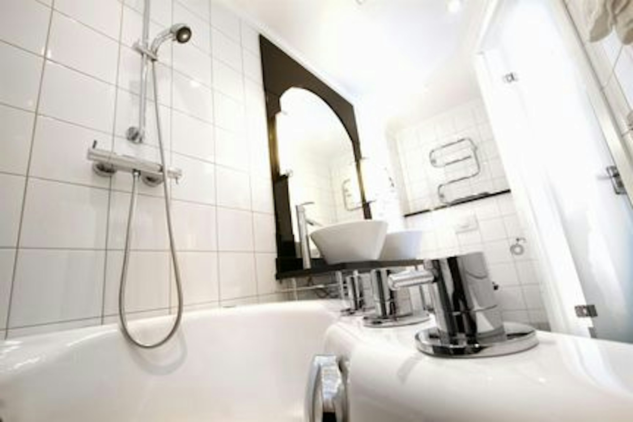 Deluxe Double C2D، Elite Grand Hotel Norrkoping 4/4