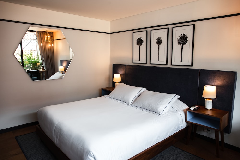 HAB Hotel 9/69