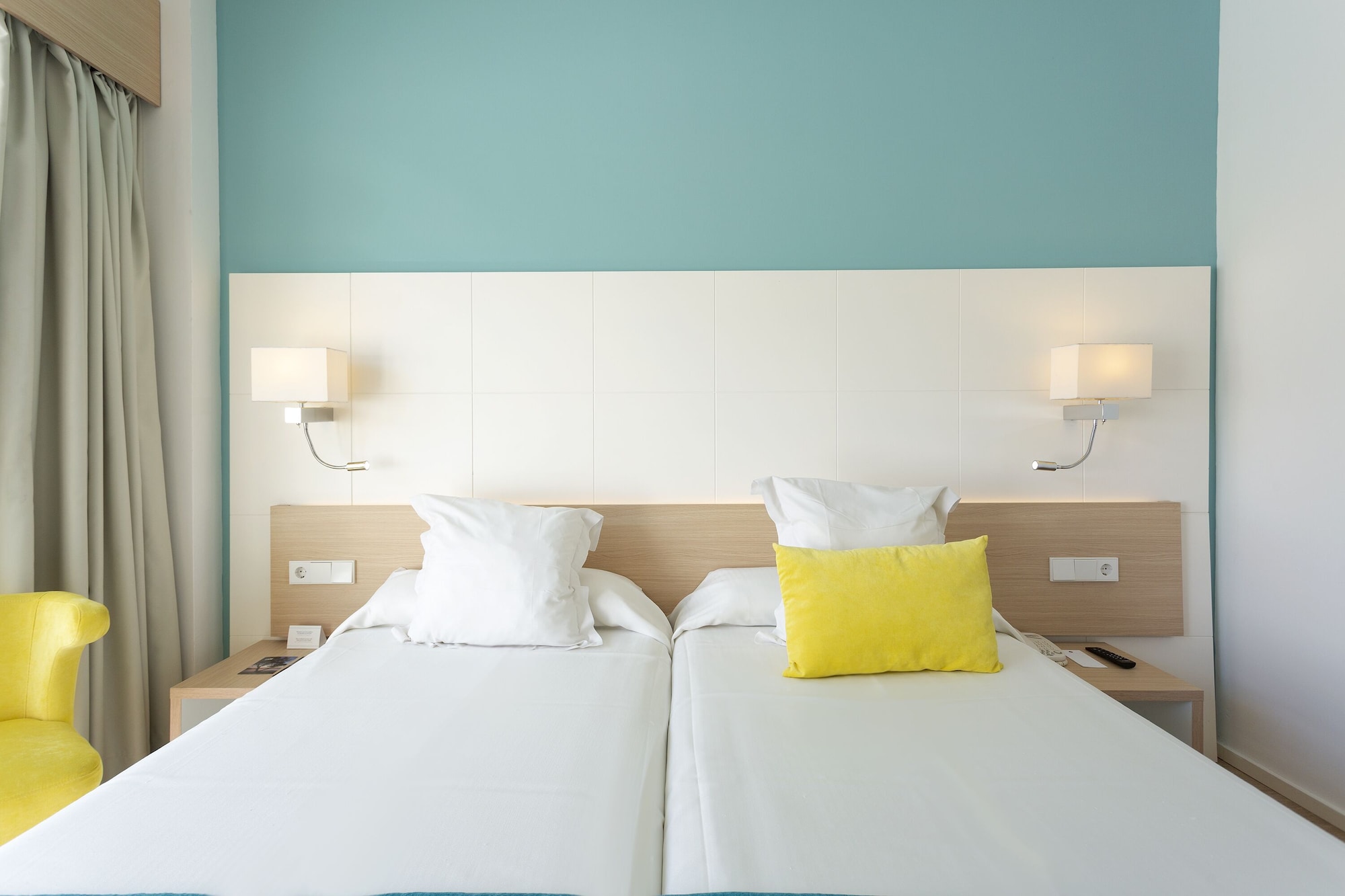 STANDARD, SINGLE, DOUBLE BED, BALCONY
