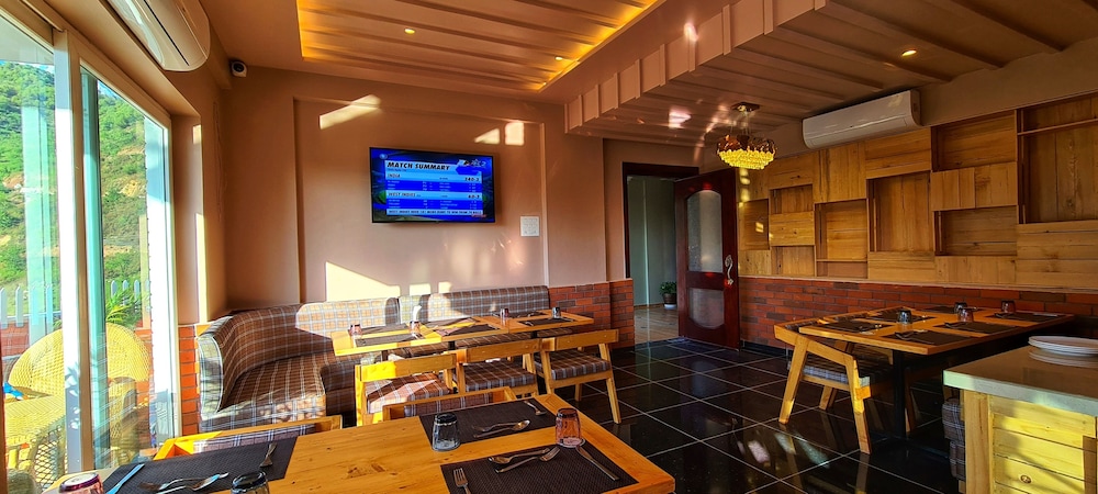 JuSTa Luxe Birding Resort and Spa Dharmshala 47/61
